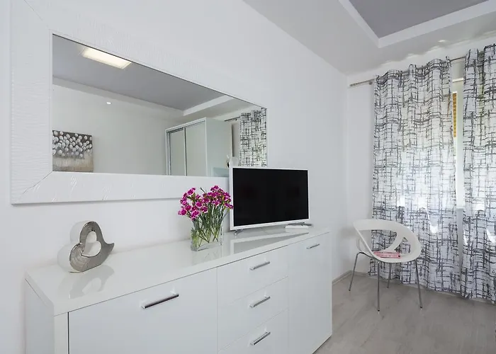 Apartment Old City Luxury Iris