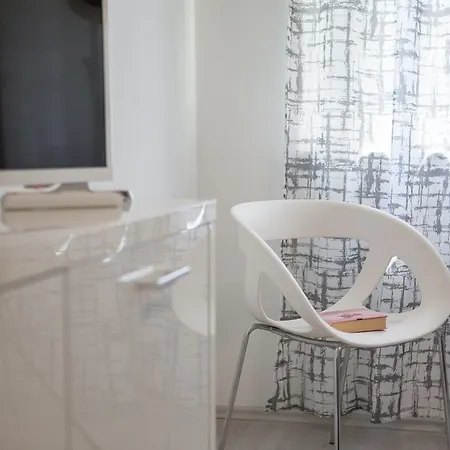 Old Luxury Iris 아파트 *