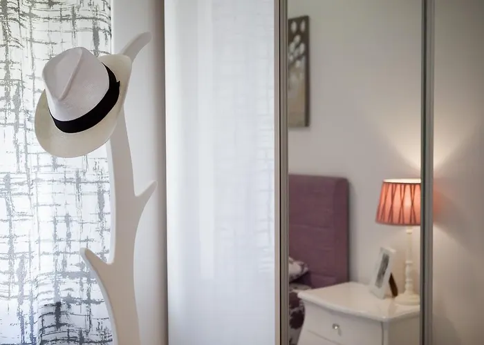 Old City Luxury Iris Apartment Split
